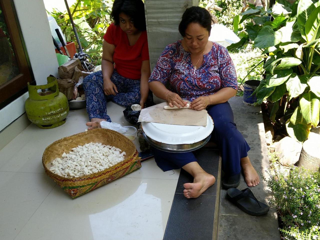 Putu'S Paradise Guesthouse อูบุด ภายนอก รูปภาพ